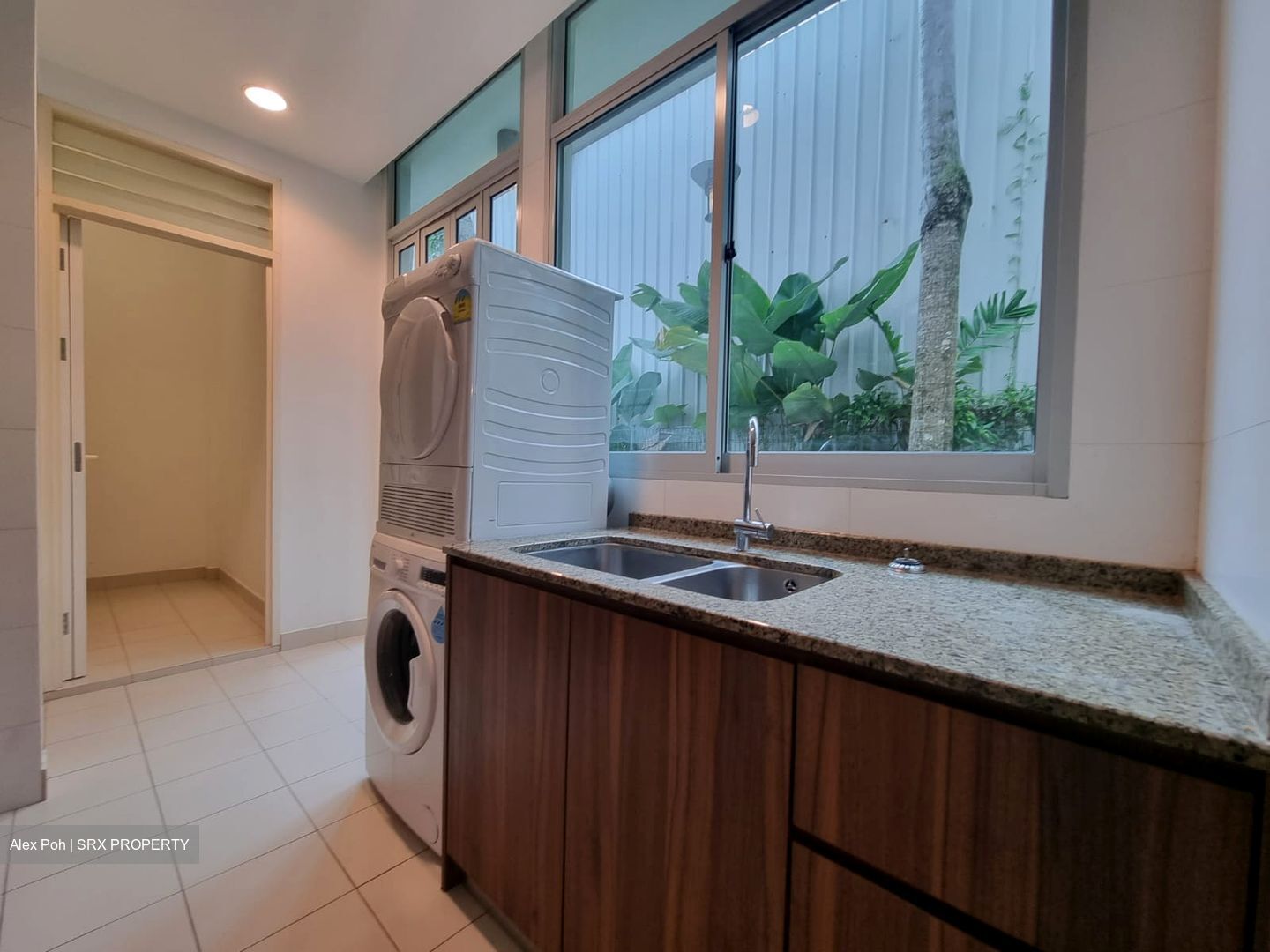 Ponggol Seventeenth Avenue (D19),  #506163961